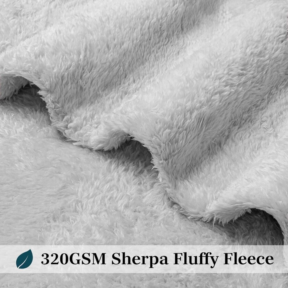 Sherpa Throw Blanket Light Grey 50x60 - Picture 5 of 10